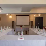 Hotel Le M & 3*