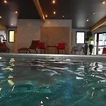 Le M & Hotel 3*