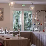 Le M & 3* Honfleur
