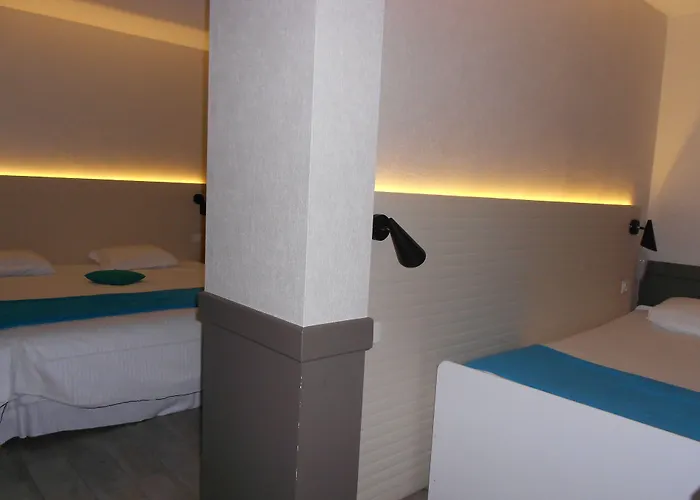 Hotel Le M & Honfleur